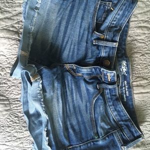 Size 2 Mossimo Shorts